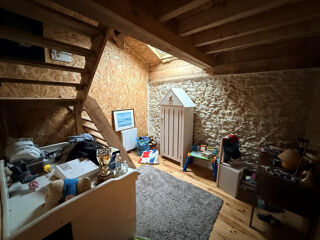  Maison à vendre 15 + pièces 300 m²