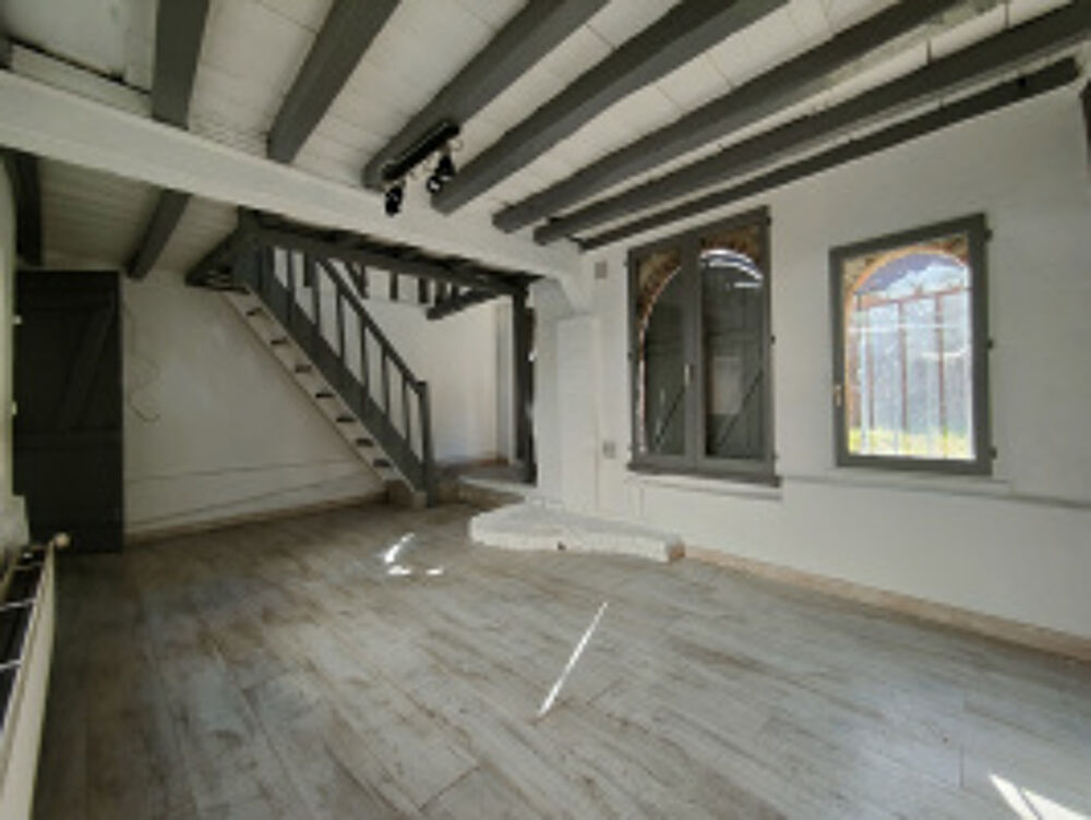 Vente Propriété/Château HYPER CENTRE VILLE, MAGNIFIQUE MAISON ANCIENNE RENOVEE ATYPIQUE A  COLOMBAGE BOIS DE 140M2 HAB AVEC JARDIN Beauvais