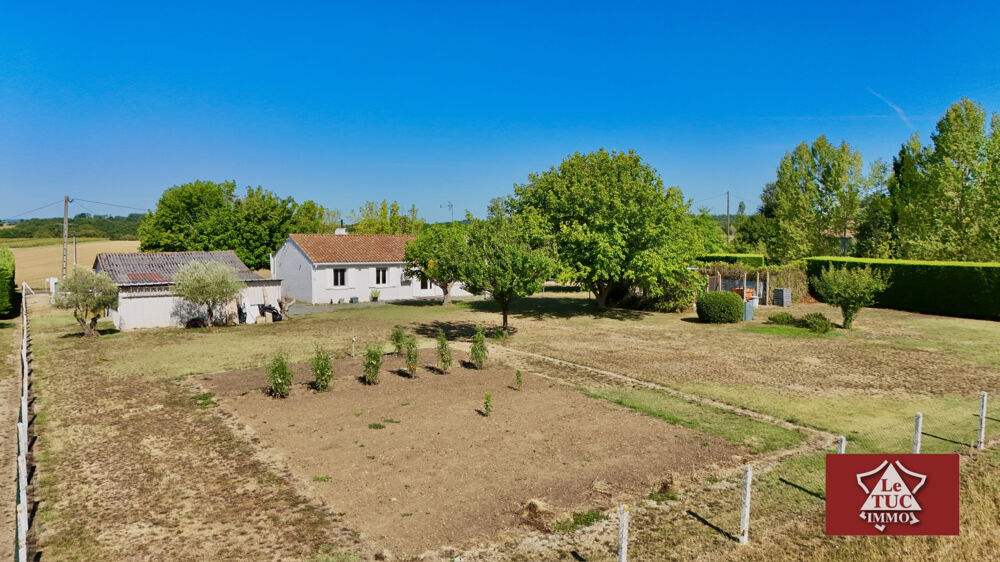 Vente Maison Maison de plain pied avec double garage et dépendance. Lacaussade
