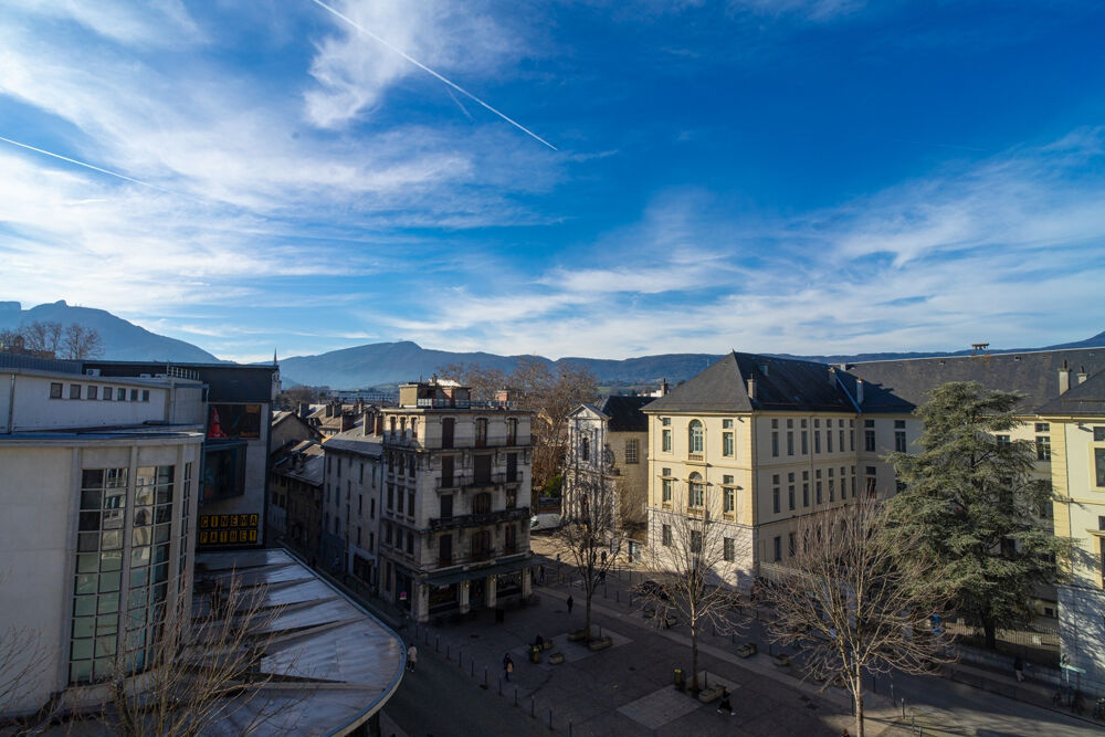 Vente Appartement T3-4 77 m2 Quartier HALLES CHAMBÉRY Chambery