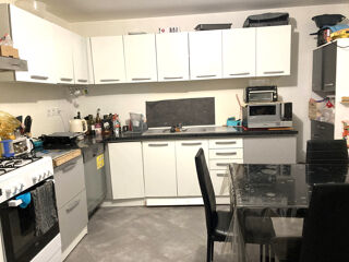  Immeuble � vendre 5 pi�ces 97 m�