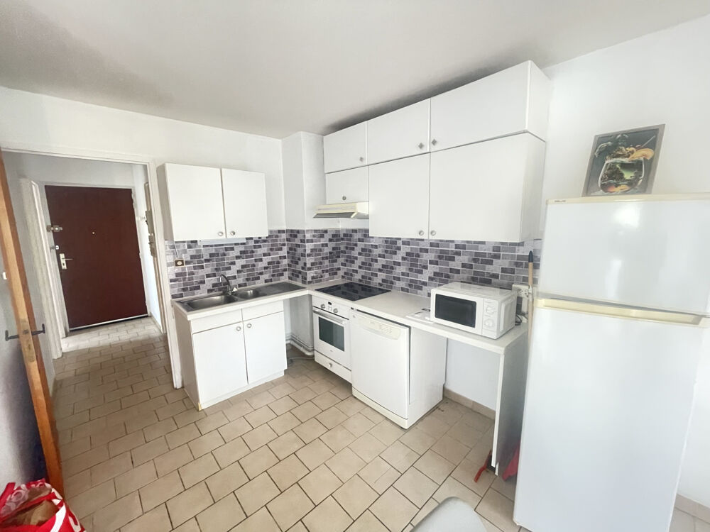 Vente Appartement 2 Pièces. Terrasse 17 m2 Cavalaire sur mer