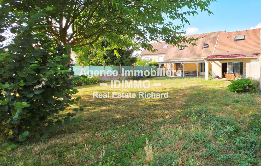 EXCLUSIVITÉ IDIMMO RICHARD - Coup de coeur familial au centre de Corbeilles (45490)