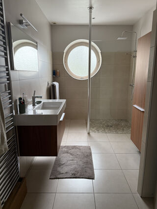  Maison � vendre 6 pi�ces 220 m�