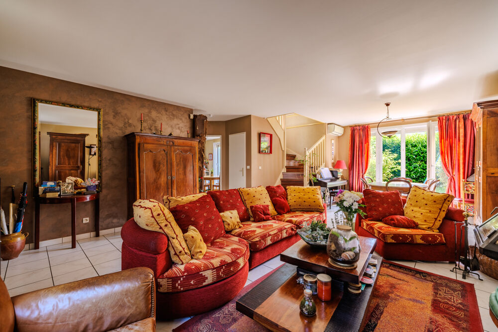 MAISON FAMILIALE - 166 m2 - ELANCOURT