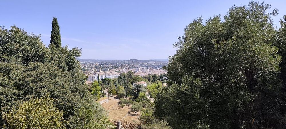 Vente Maison Maison 112 m2   Vue dominante   Dépendances   terrrain 4000m2 Ales