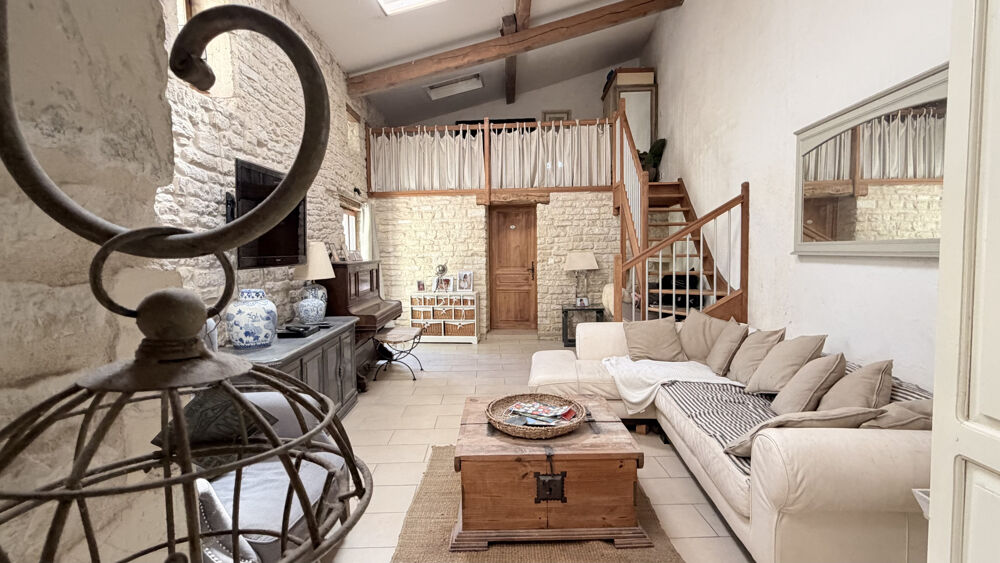 à vendre  Propriété/château Matha (17160)