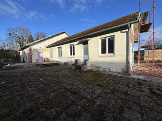  Propriété/château à vendre 4 pièces 400 m²
