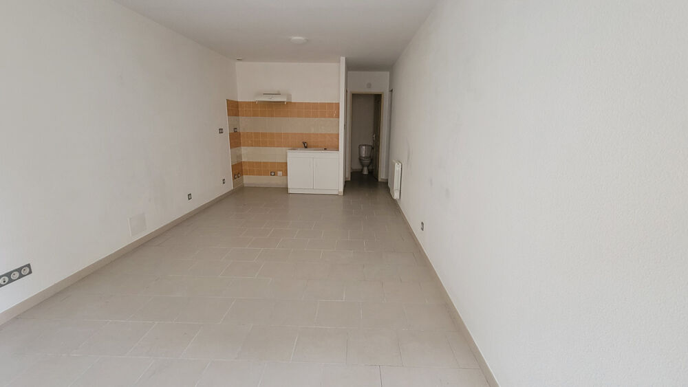 Location Appartement Grand studio centre Bram Bram
