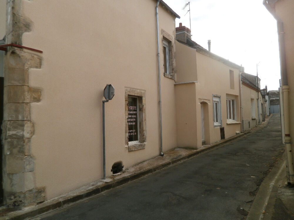 MAISON DE VILLE 6 PIECES HABITABLE + CAVE