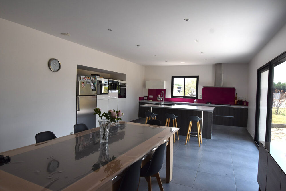 Vente Maison REVEL (31250) - MAISON DE 160M2 - ZONE ARTISANALE Blan