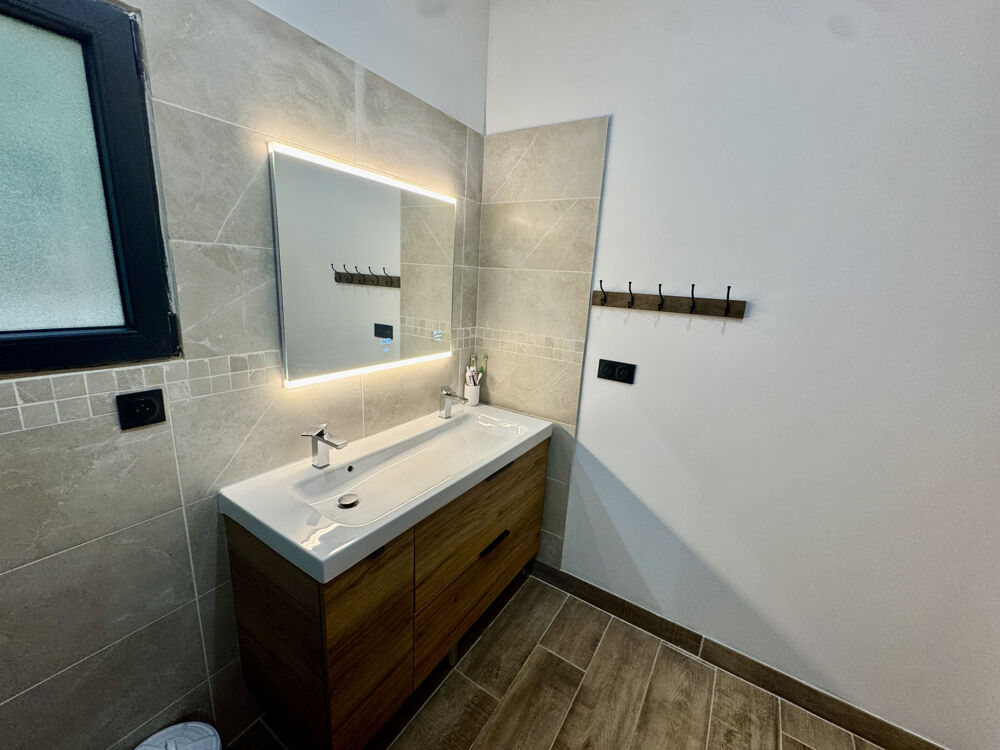  vendre  Maison Suze-la-Rousse (26790)