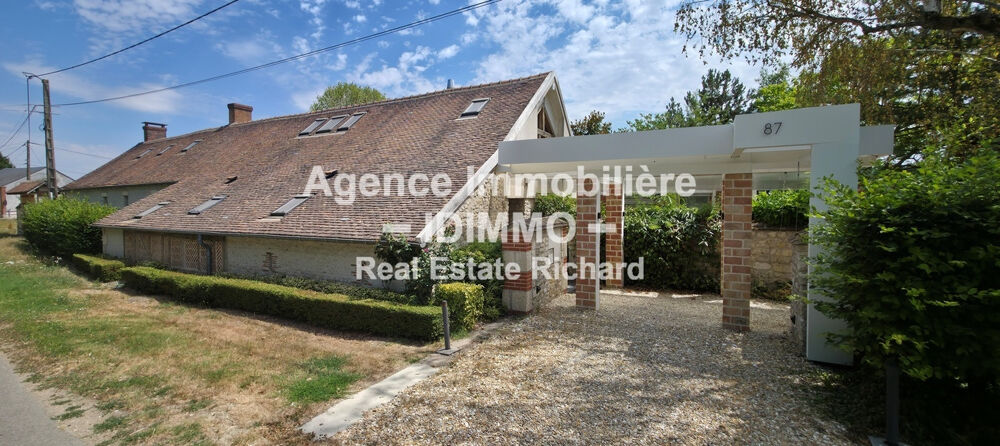 EN EXCLUSIVITÉ VÉRITABLE BIJOU AU STYLE MAISON D'ARCHITECTE 202 m2 habitables à CHAPELON 45270