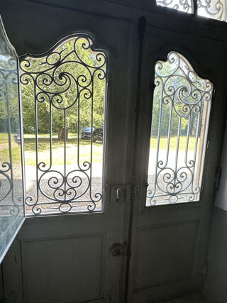  Proprit/chteau  vendre 15 + pices 575 m