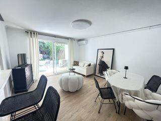  Appartement  vendre 2 pices 52 m