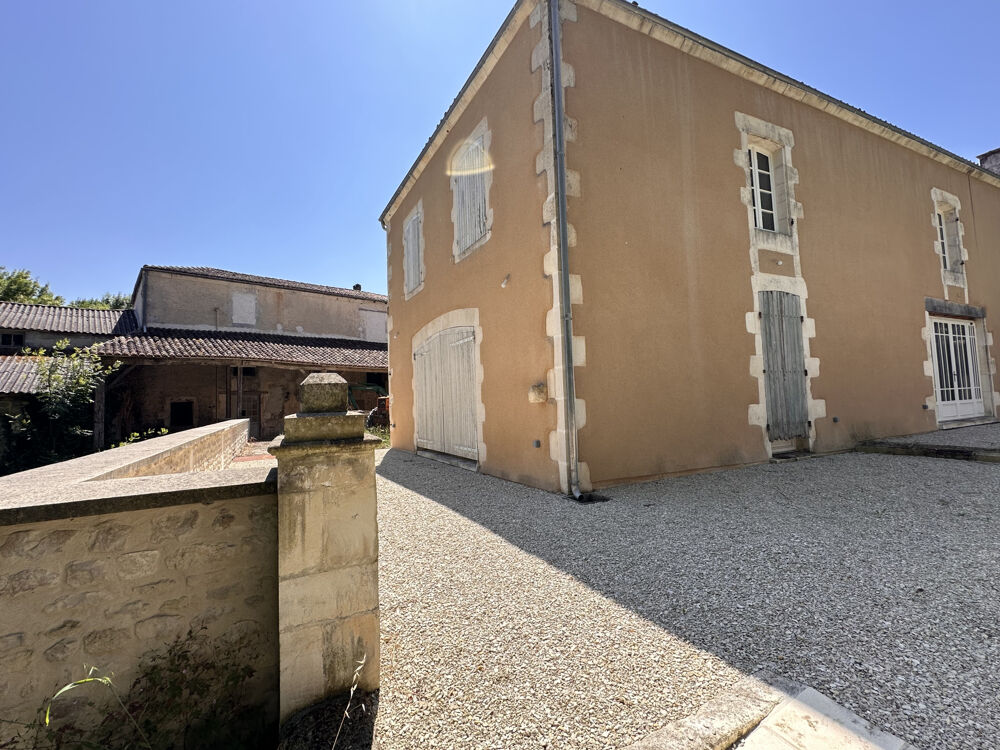 Vente Propriété/Château 2 gîtes et un ancien moulin à eau St jean d angely