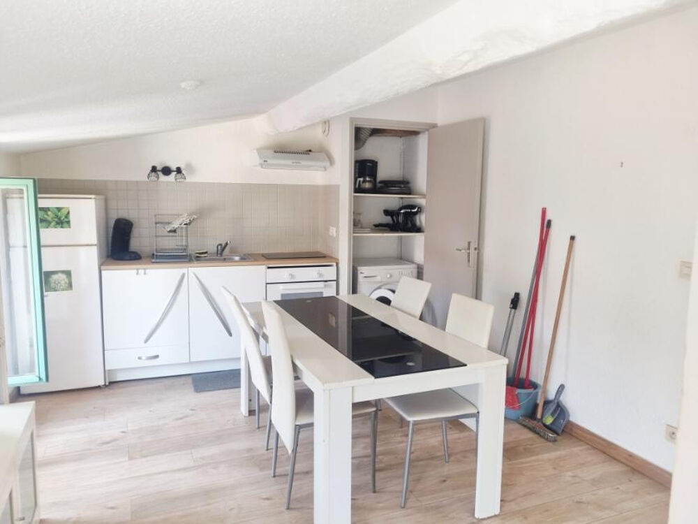 Vente Immeuble Affaire Draguignan Immeuble bon état 4 lots 3 studios et un F2 rapport rapport 1920€/mois 280000€ Draguignan