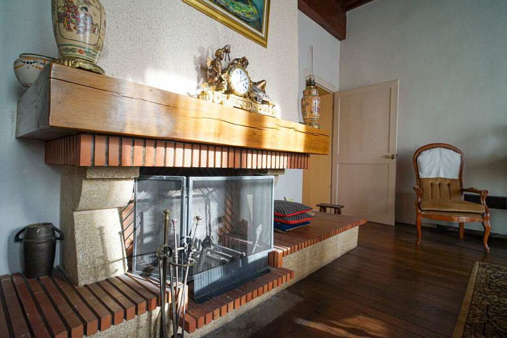 Vente Appartement Café de l'horloge T3 en dernier étage. Chambery