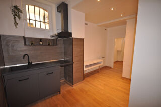  Appartement à louer 2 pièces 32 m²