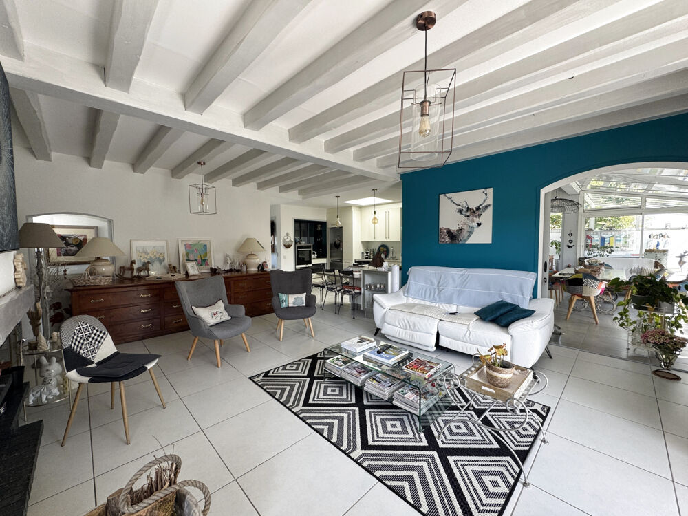 Villa de 195 m2 avec appartement indépendant à Meschers