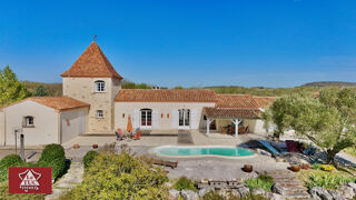  Maison à vendre 11 pièces 265 m²