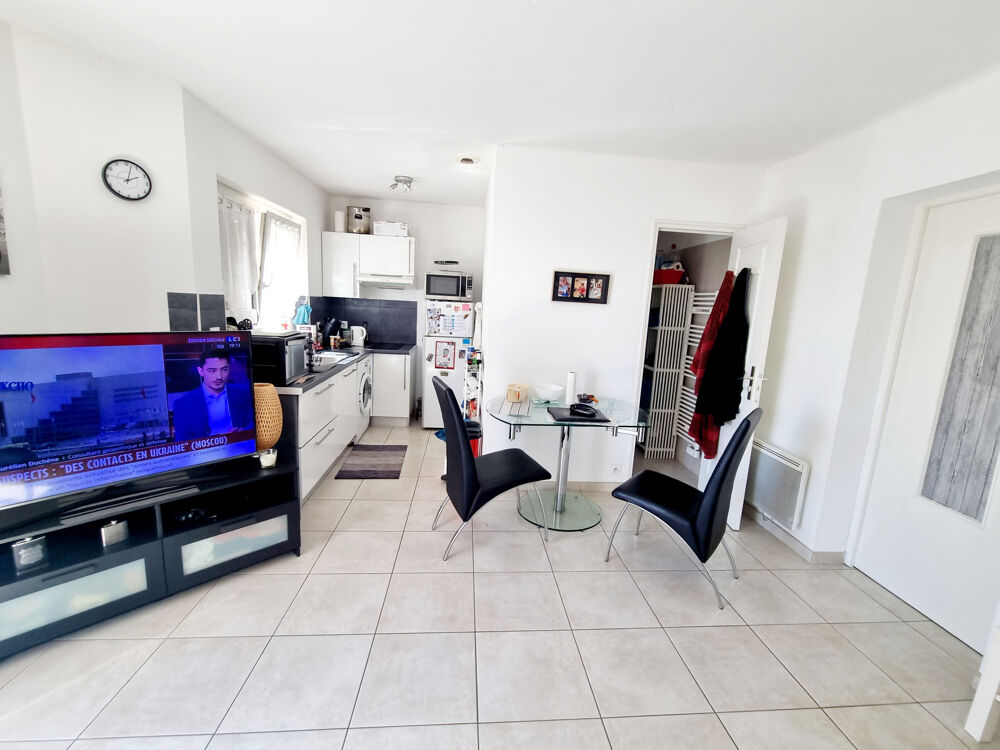 Vente Appartement Affaire et Rare Draguignan F2 1 ét 2 terrasse vendu avec terrain de 180m et 2 places parkiing 159000€ dpe d Draguignan