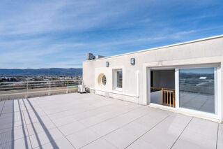  Appartement � vendre 3 pi�ces 83 m�