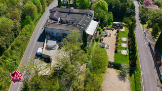  Propri�t�/ch�teau � vendre 15 + pi�ces 650 m�