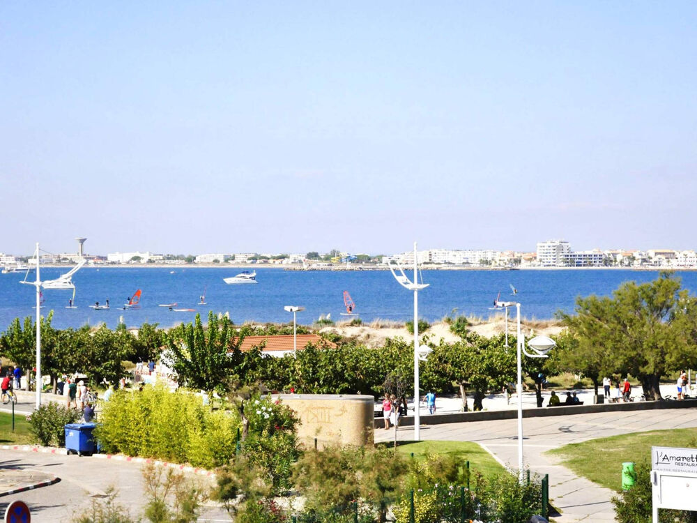 Vente Appartement Double studio en rez-de-jardin à 100m des plages Le grau du roi