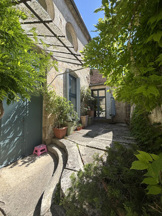  Maison à vendre 8 pièces 225 m²