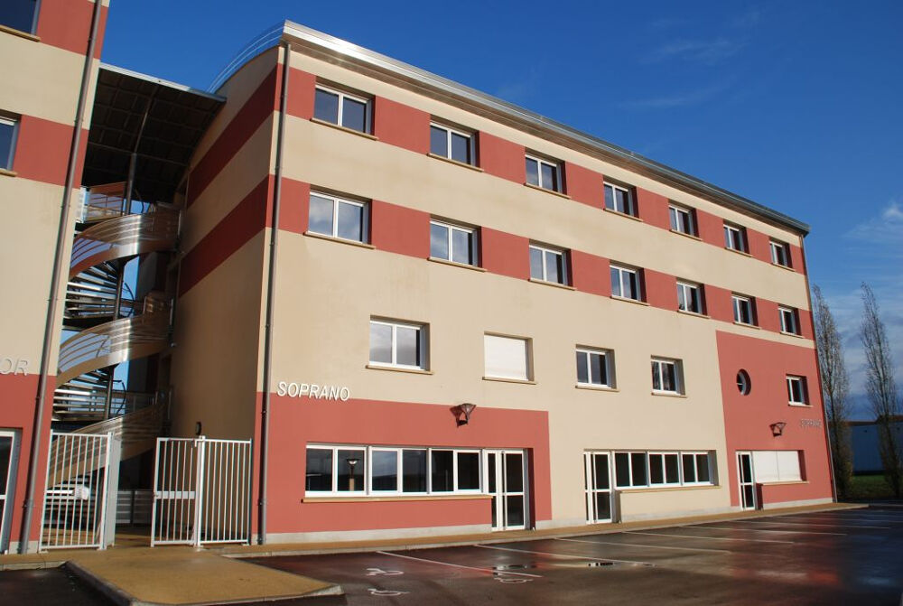   SUPERBES BUREAUX NEUFS A LOUER EN ZONE FRANCHE DE BEAUVAIS OFFRANT AVANTAGES FISCAUX INTERESSANTS 
