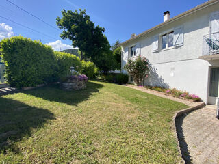  Maison  vendre 8 pices 171 m