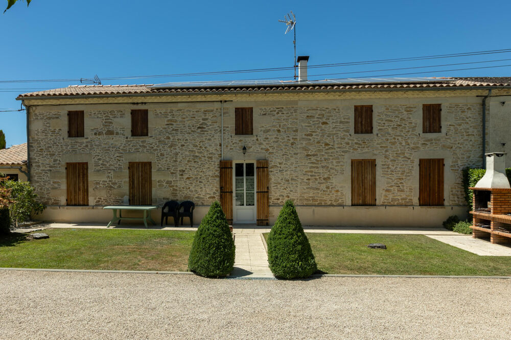 à vendre  Propriété/château Cartelègue (33390)