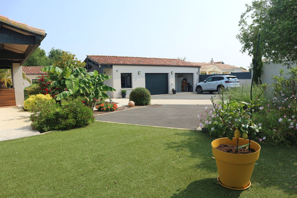 � vendre  Maison La Rochelle (17000)