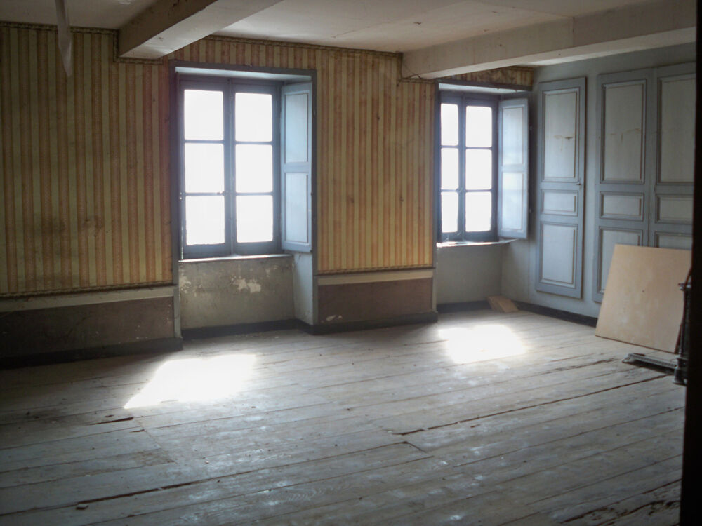 Vente Immeuble Combronde Centre A vendre Immeuble à rénover Combronde