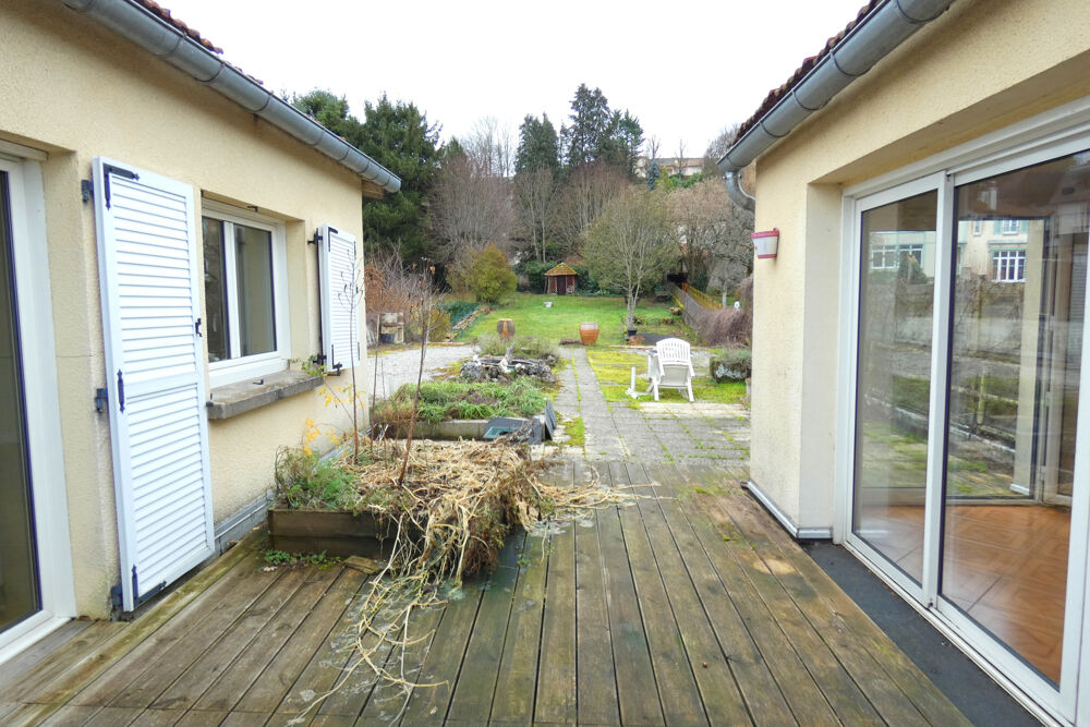 CENTRE VILLE APPARTEMENT TERRAIN