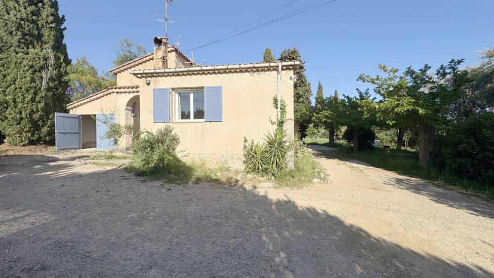 Vente Maison Grasse PLASCASSIER  Maison de plain-pied de 112 m2 avec annexes incluse terrain plat 2000 m2 Grasse