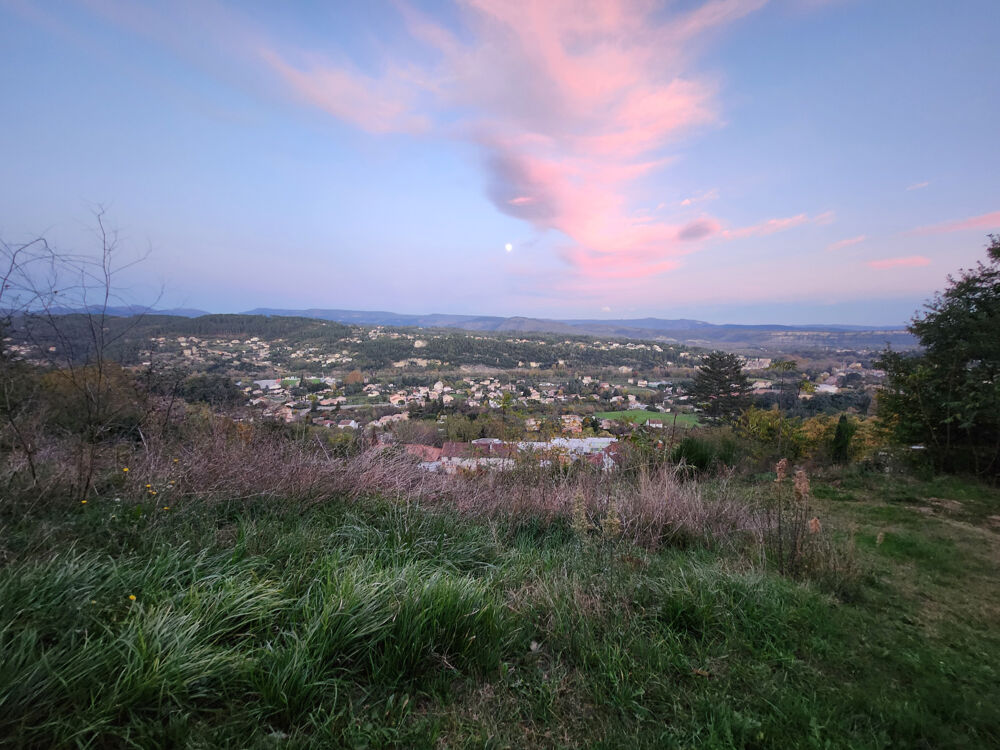 Vente Terrain terrain de 1500 m2 -  avec permis - vue - centre-ville - arboré - tout à l'égout Aubenas