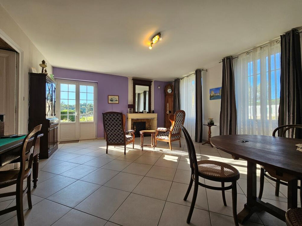 Maison principale 189 m2 5 chambres + maison secondaire 60 m2 Terrain 3235 m2