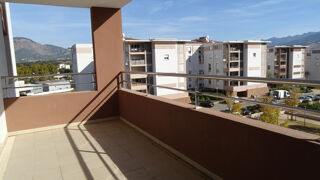  Appartement  vendre 4 pices 80 m