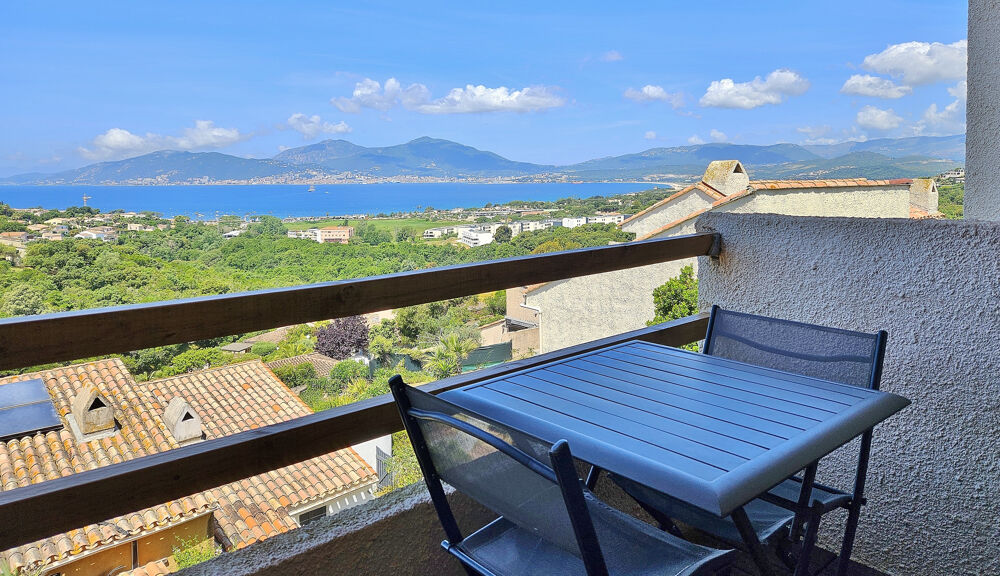 Vente Appartement PORTICCIO Studio vue mer dernier étage Porticcio
