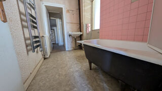  Maison  vendre 7 pices 260 m