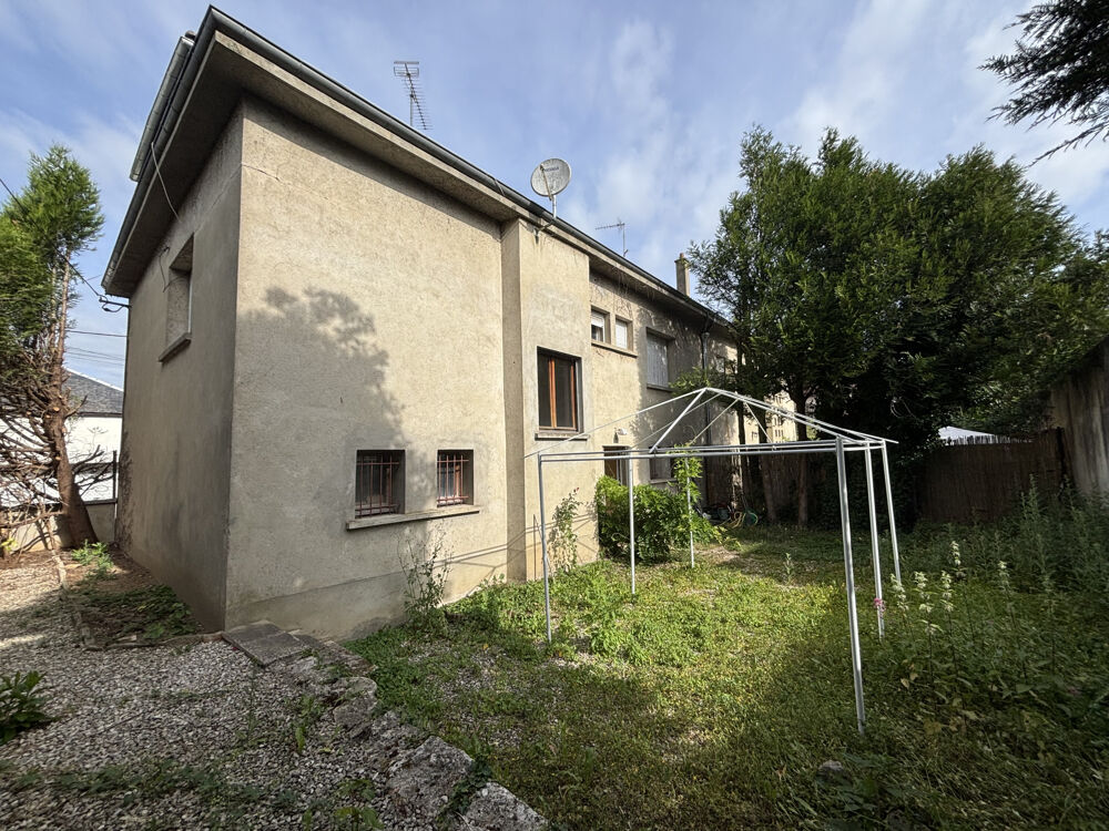 CHATILLON SUR SEINE : charmante maison de 150m2 ( R+2) avec terrain et garage au centre ville