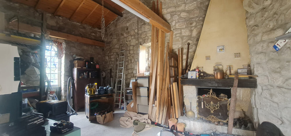 à vendre  Maison Ucel (07200)