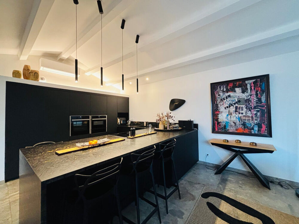 � vendre  Propri�t�/ch�teau La Rochelle (17000)