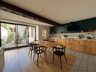  Maison à vendre 7 pièces 215 m²