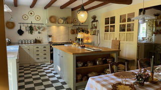  Proprit/chteau  vendre 11 pices 348 m