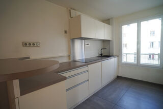  Appartement � vendre 4 pi�ces 77 m�