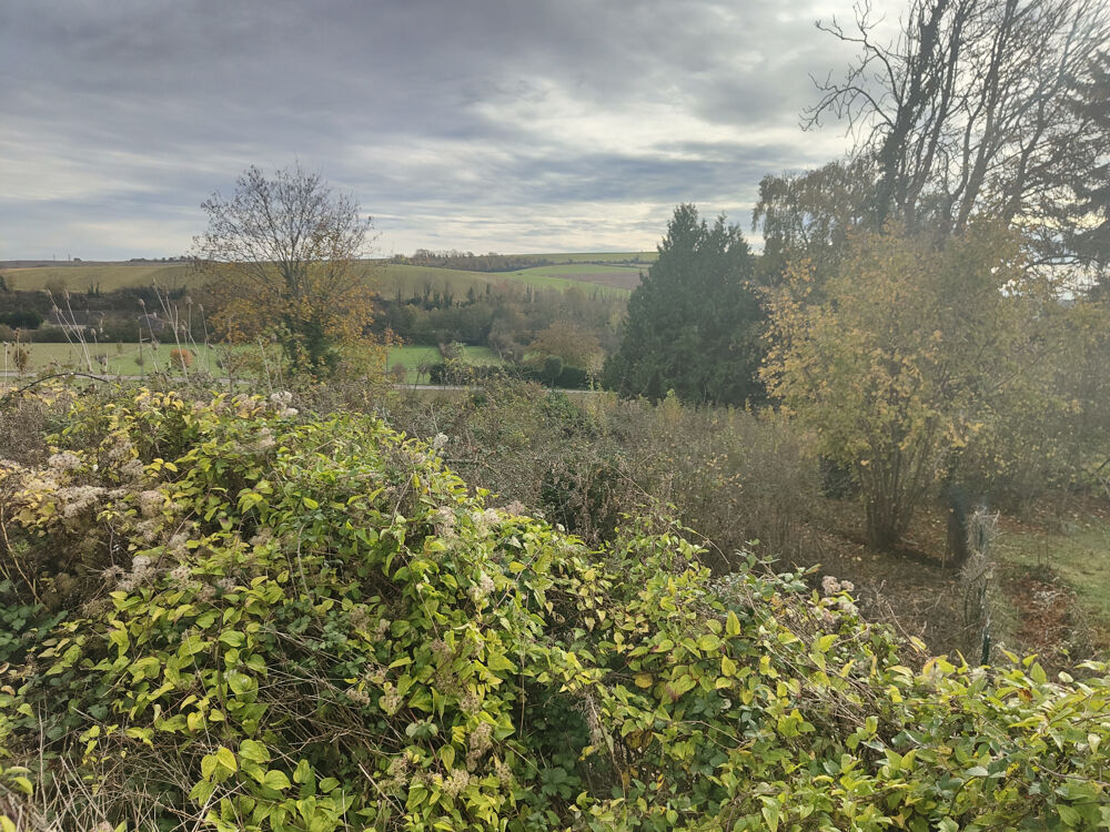 Vente Terrain MAGNIFIQUE TERRAIN A BÂTIR CLOS DE 3300 M2 AVEC VIABILITE EN BORDURE AU CALME AVEC VUE SPLENDIDE SUR VALLEE Beauvais