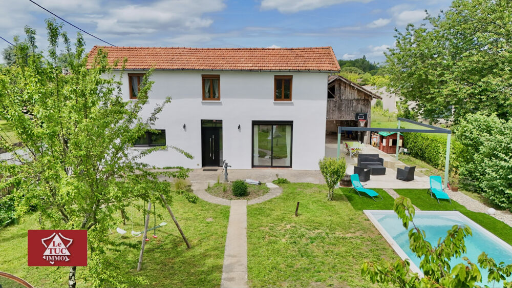 Maison rénovée avec piscine et Grangette